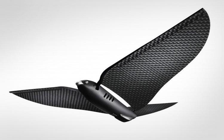 Bionic Bird Controlled From Your Smart Phone