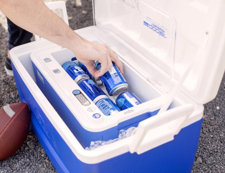Blue Quench Qooler Spins and Chills Your Beverages In Seconds