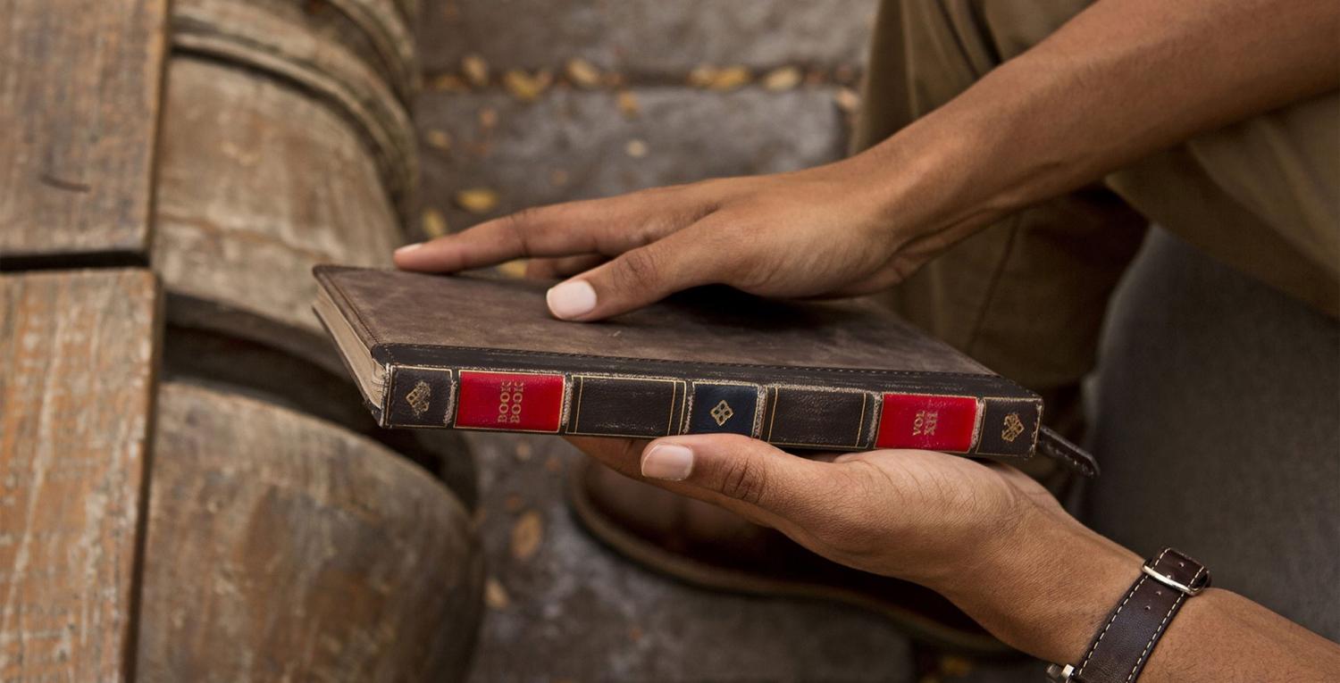 This Unique MacBook Case Turns Your Laptop Into a Vintage Book