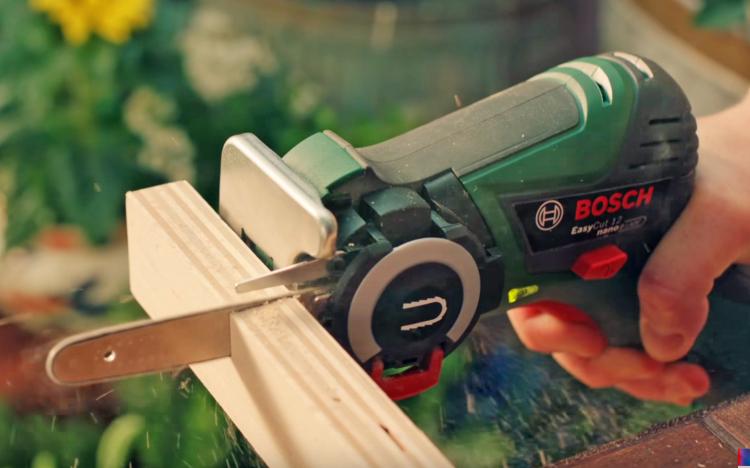 Bosch EasyCut NanoBlade Mini Chainsaw