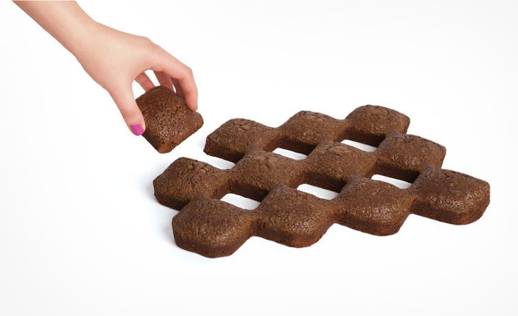 Add Edges Diamond Shaped Brownie Pan