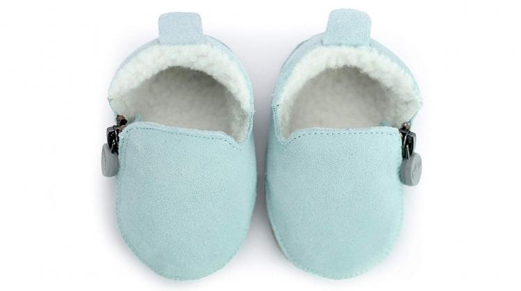 baby shoes with zipper