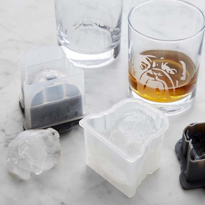 This Bulldog Ice Mold Makes Bulldog Shaped Ice Cubes