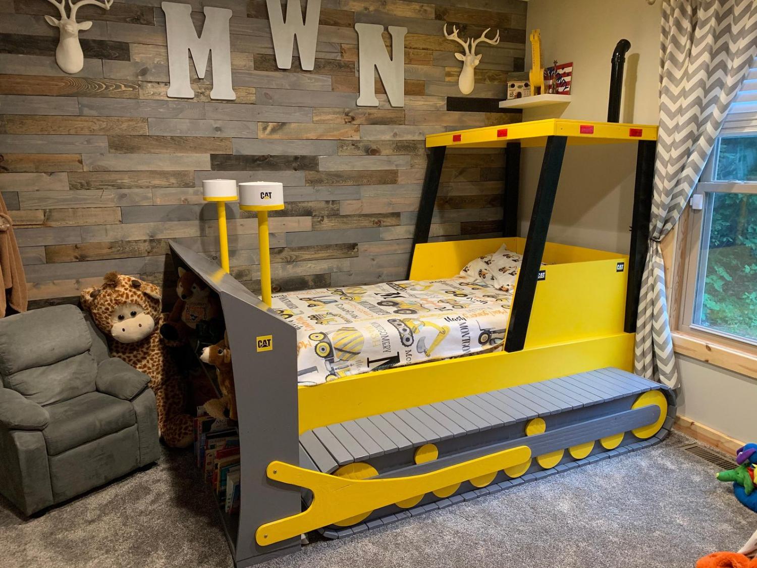 Bulldozer Kids Bed - DIY Tractor kids bed
