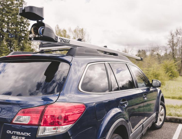 Car Rooftop Fishing Rod Holders Save Space and Prevents Damage