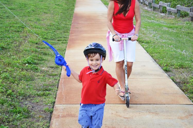 Castakite: A Device That Lets You Cast Your Kite Like a Fishing Pole