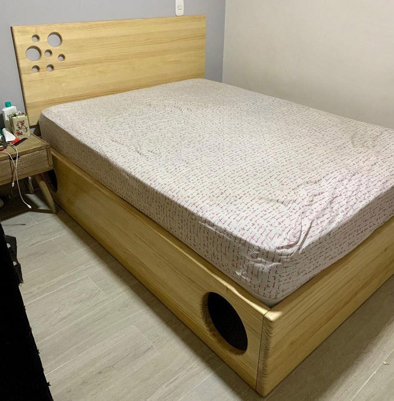 This Cat Maze Bed Frame Lets Your Kitty Play While You Sleep