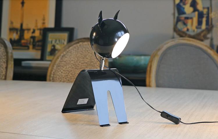 Cat Shaped Desk Lamp