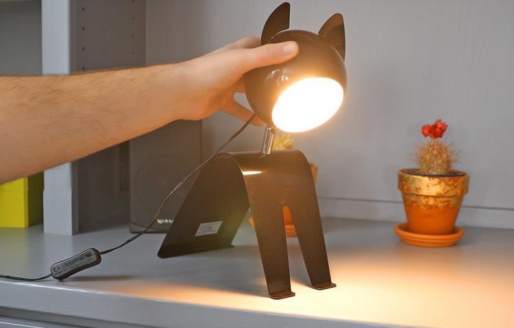Cat Shaped Desk Lamp - Retro Design Adjustable Cat Light