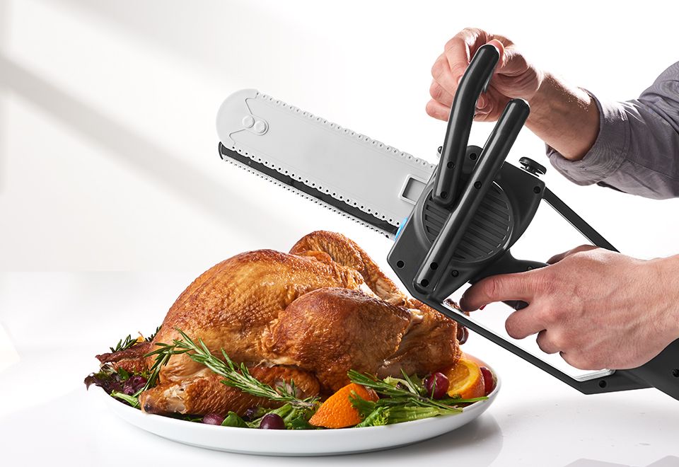 https://odditymall.com/includes/content/upload/chainsaw-turkey-carving-knife-913.jpg