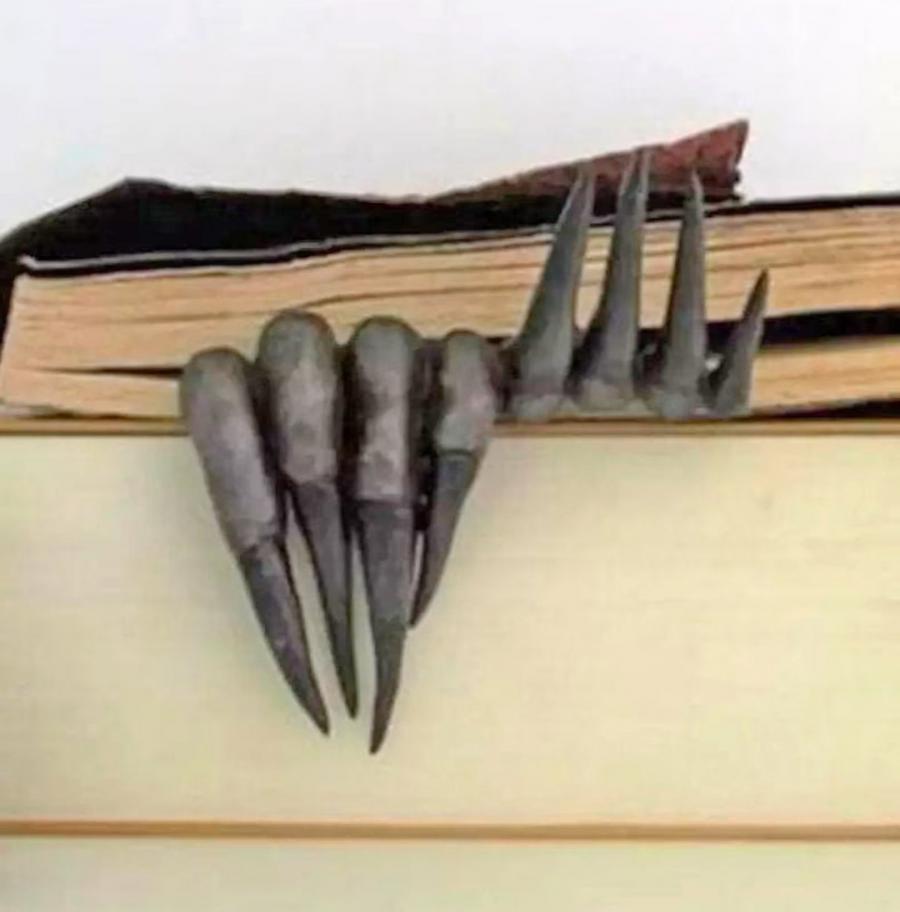 Devil Claws Bookmark - Scary demon fingers bookmark