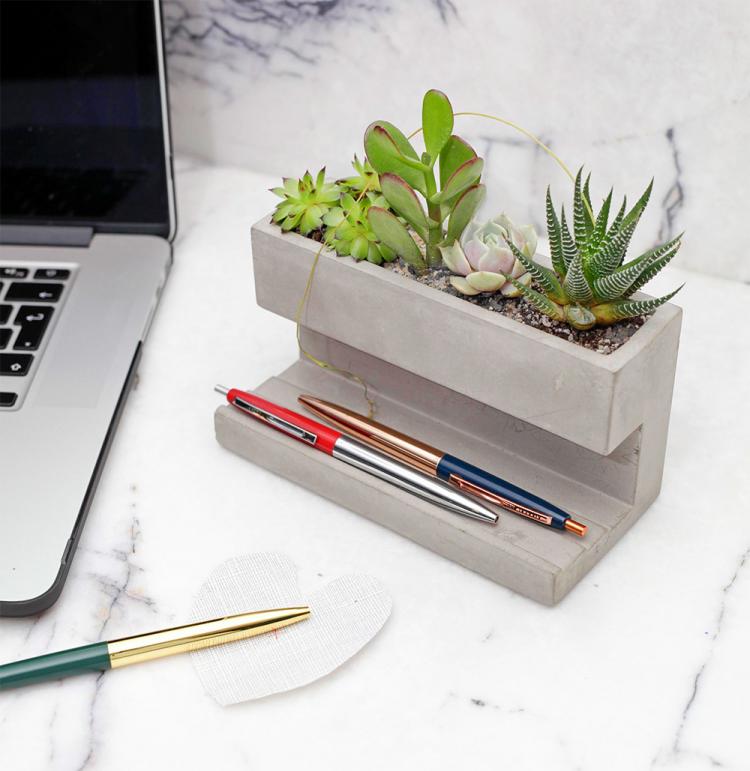 Concrete Desk Planter and Concrete Pen Holder - Classy Concrete Succulents Planter