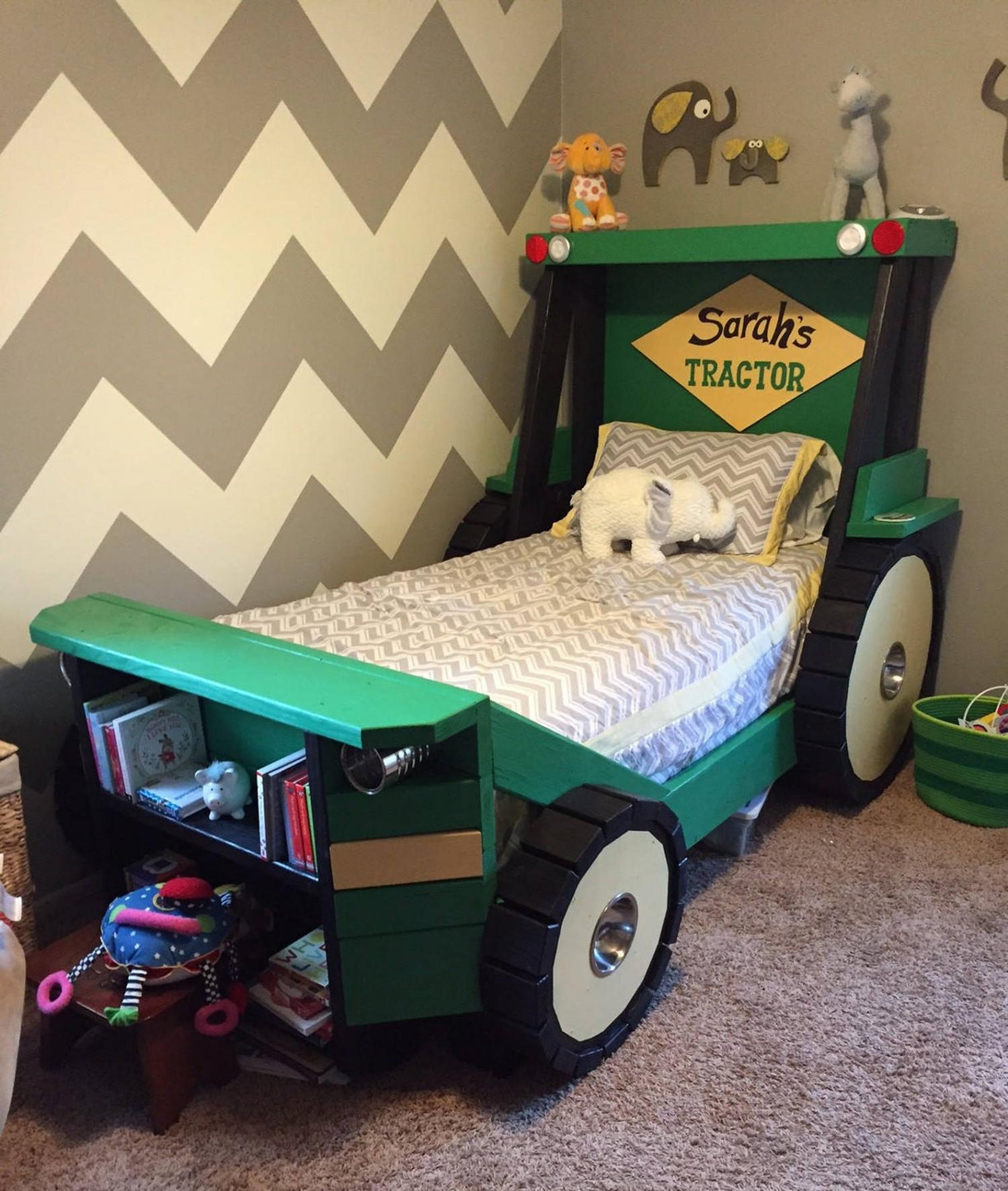 DIY Construction Truck Kids Bed Has a Built-In Bookshelf In The Bucket  - Wheel loader / front loader kids bed