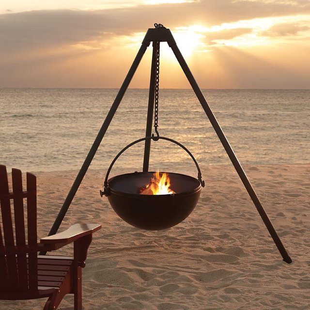 Cowboy Cauldron A Hanging Tripod Fire Pit Bbq Probably The