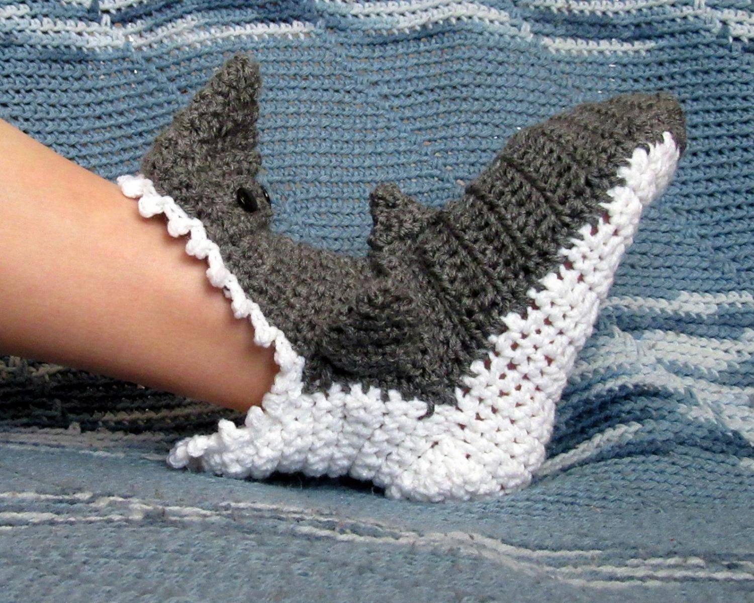 These Crochet Shark Bite Slippers Look Like They're Attacking Your Feet