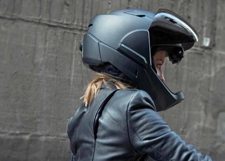 Cross Helmet: Motorcycle Helmet With Rear-view Camera