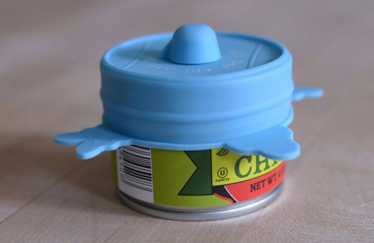 Unilid Stretchy Silicone Universal Leftover Lid - Leftover lid with day of week dial to track how old leftovers are