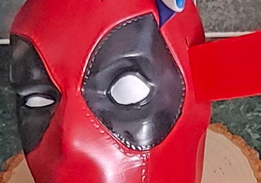 Deadpool Knife Holder