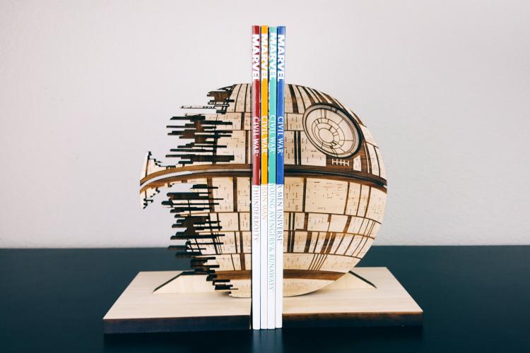 Star Wars Death Star Bookends - Star Wars Death Star Wooden Book Holder