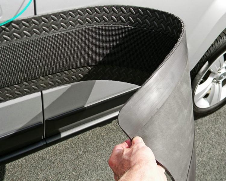 Dent Goalie Magnetic Car Panels Protect Vehicles from Door Dings
