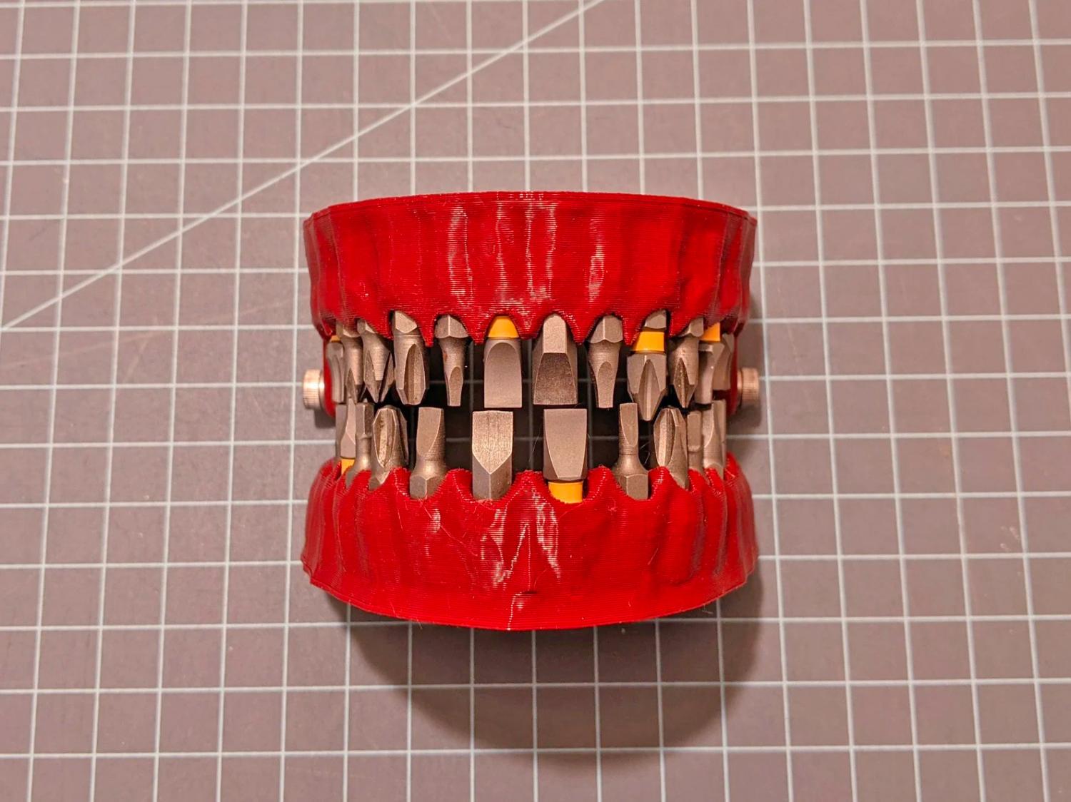 Denture Drill Bit Holder - Fake mouth driver bit holder