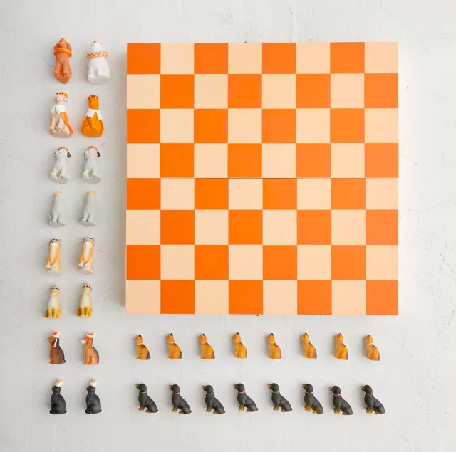 Like Cats and Dogs: A Chess Fight - SparkChess