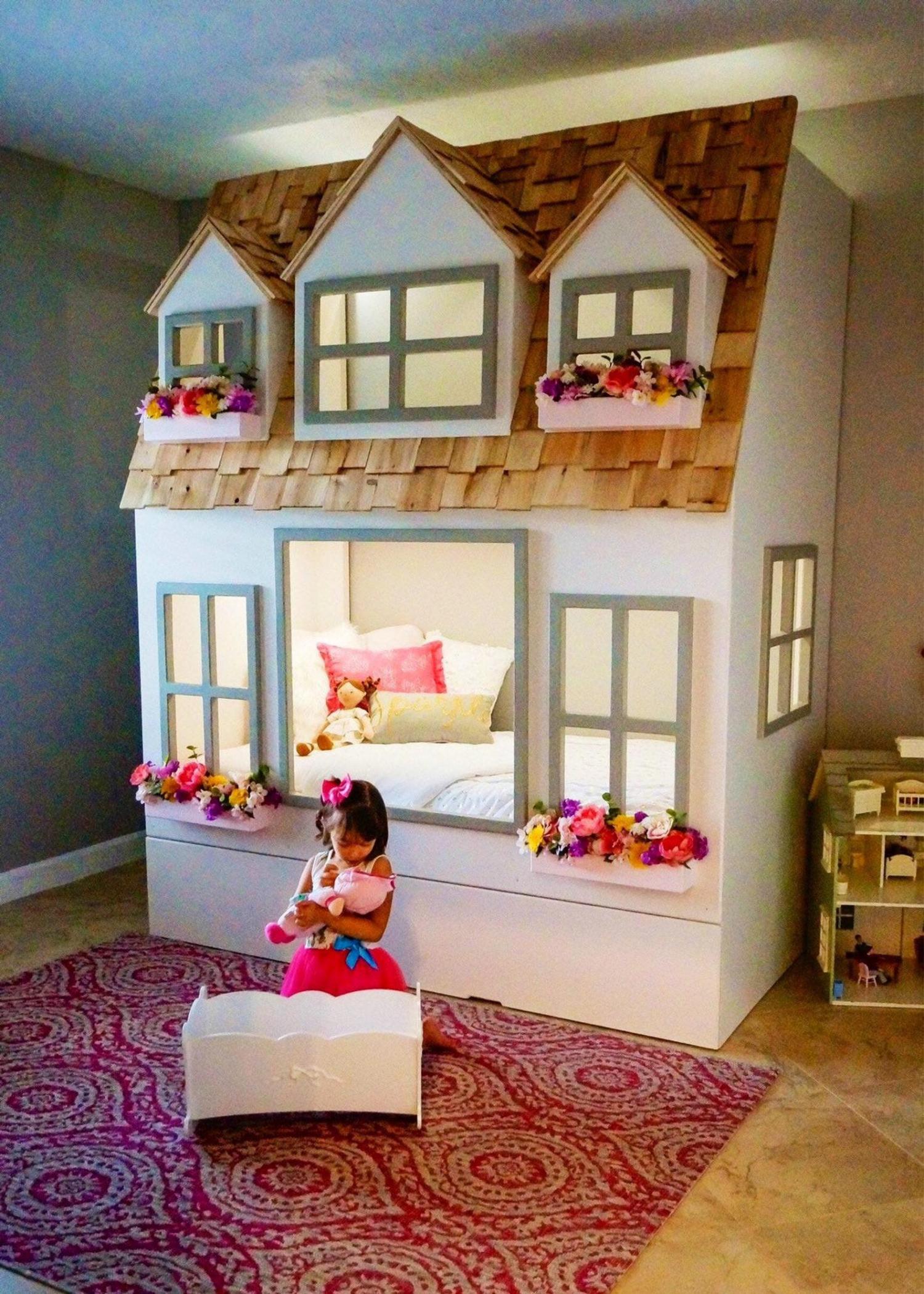Giant Doll House Kids Bunk Bed, Bunk Beds That Look Like A House