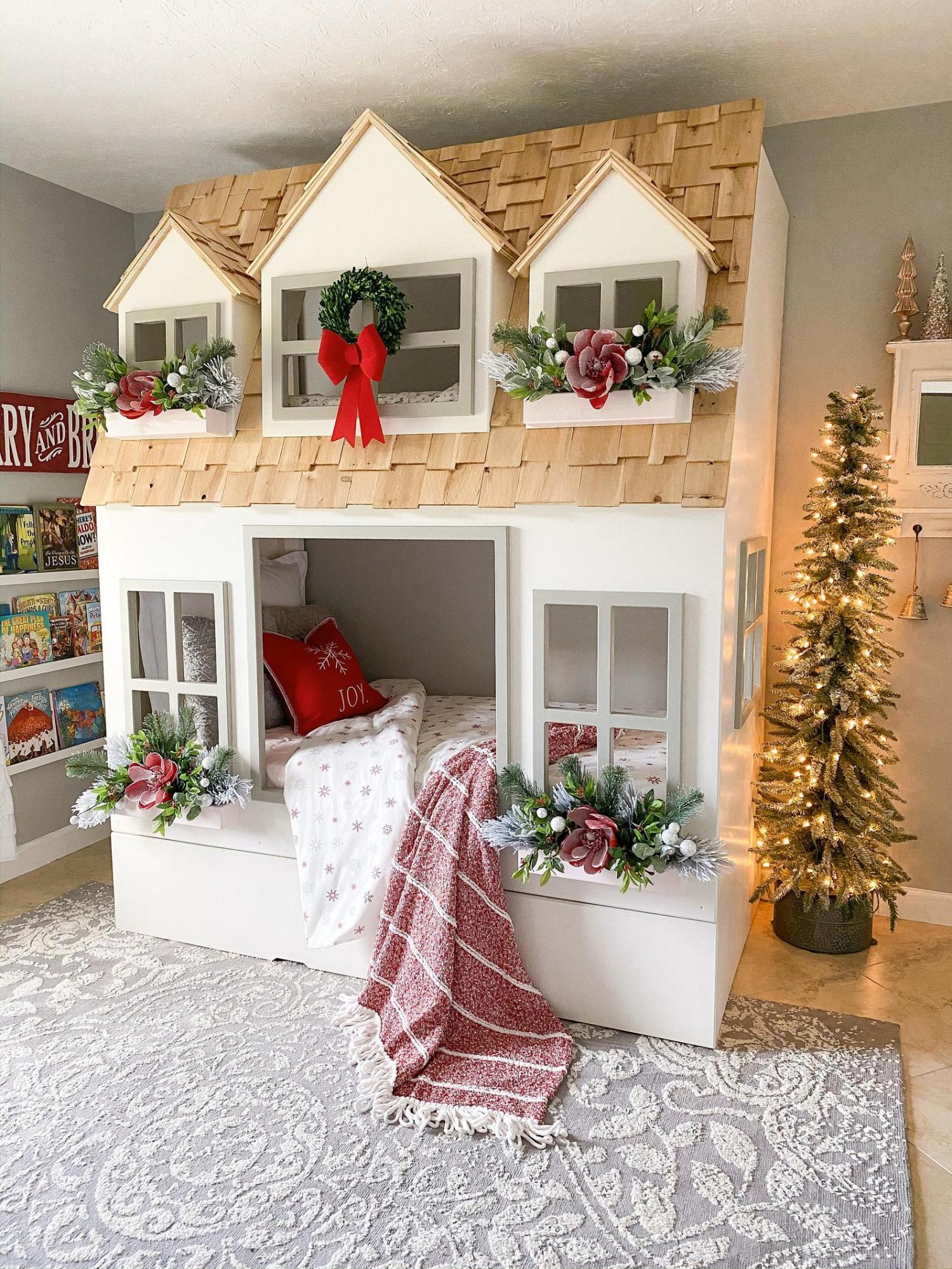 bunk bed doll house