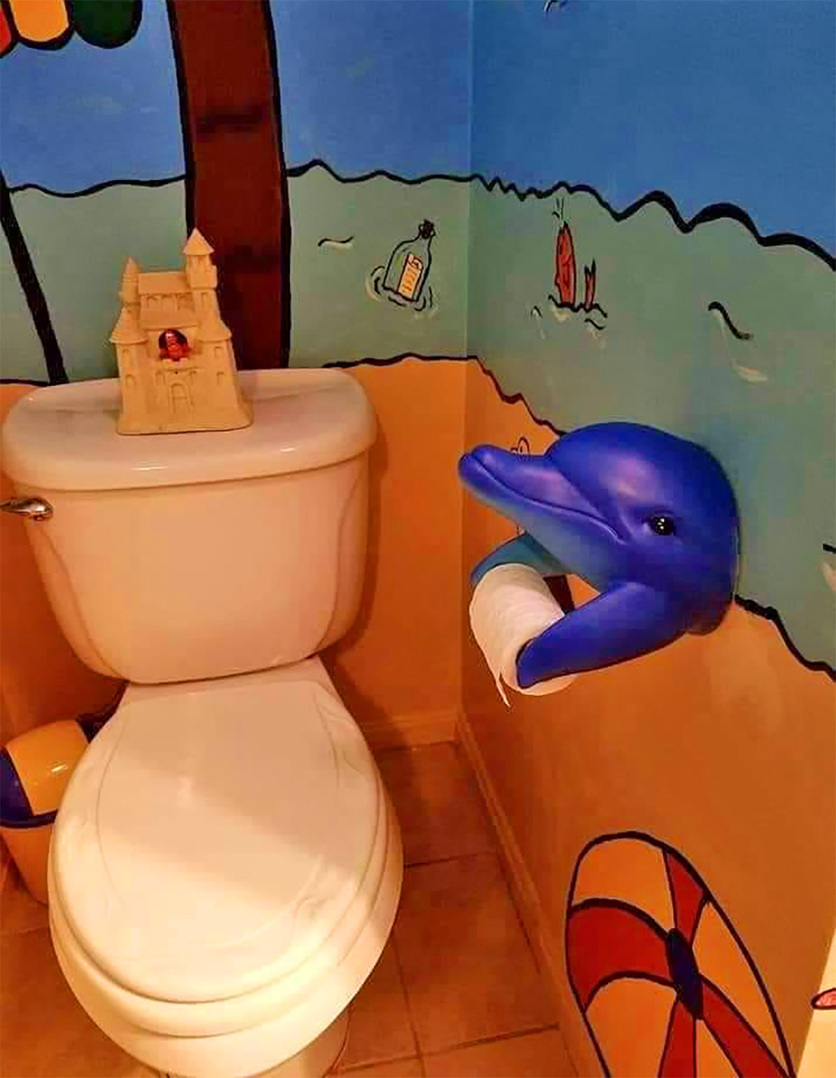 Punch-free Resin Dolphin Toilet Paper Holder Big Shark Toilet