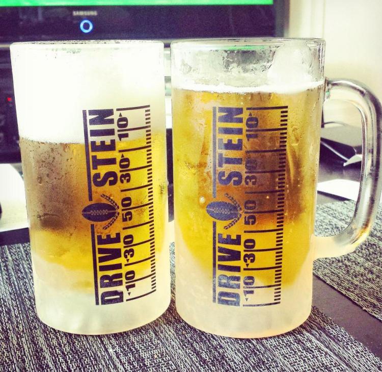 Drive Stein Football Drinking Mug - Track Your Progress With The Game