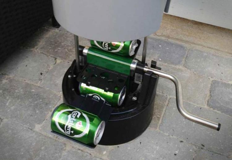 Underground best sale beer holder