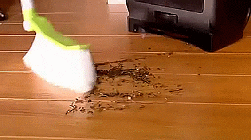 Eye-Vac Automatic Touch-less Home Vacuum - GIF
