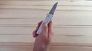 Meteorite Fidget Spinner Knife - Fidget spinner toy doubles as a folding knife