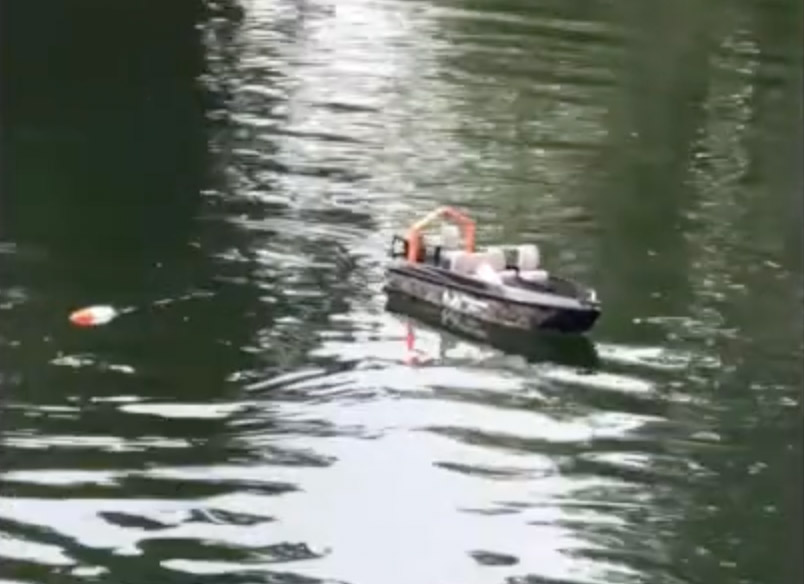 This Fish Catching RC Boat Might Be The Coolest Toy For Kids Who Love  Fishing