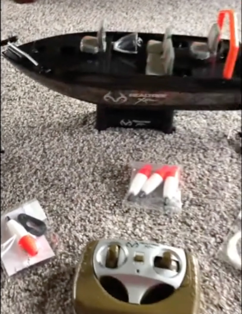 This Fish Catching RC Boat Might Be The Coolest Toy For Kids Who Love  Fishing