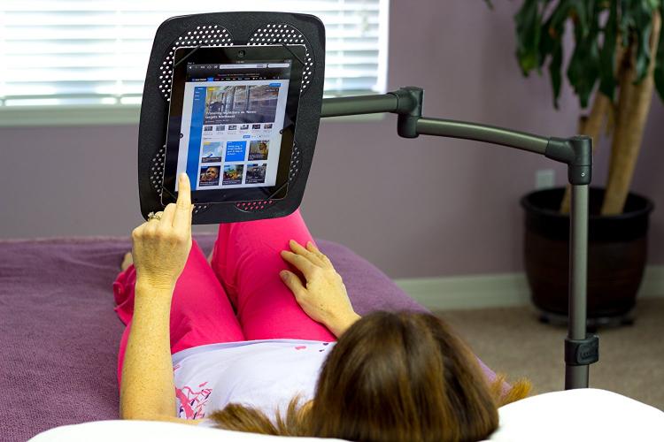  Customer reviews: The Hold It All In One Laptop Stand, Ipad  Stand, Tablet Stand, Book Stand and Phone Stand/Holder, Floor Standing Desk  Hands Free Reading, eReader, Books and Tablets Mount, Adjustable