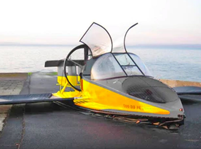 This Flying Hovercraft Can Glide Over Land or Water at 70 MPH