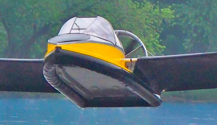 This Flying Hovercraft Can Glide Over Land or Water at 70 MPH