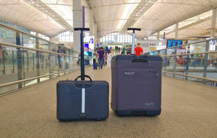 FUGU Expandable Luggage Doubles as a Work Desk When Opened