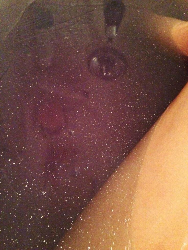 Galaxy Bath Bomb Makes Your Bath Water Look Like Outer Space