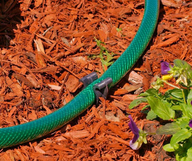 Garden Thorn Underground Plant Watering System - Sub-surface garden irrigation system - Garden Spike garden hose