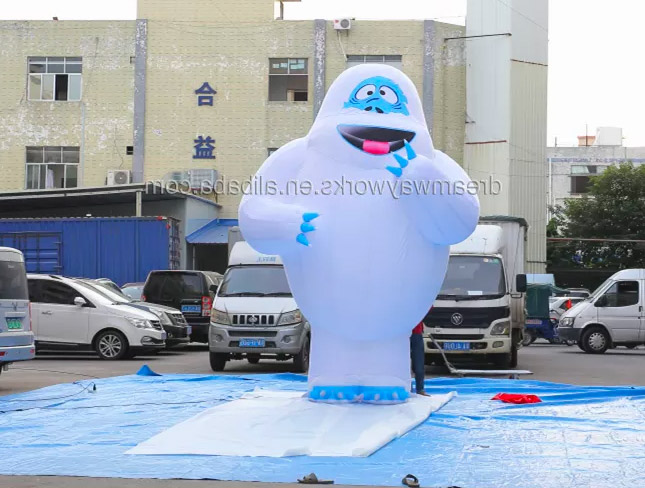Giant 15 Foot Inflatable Abominable Snowman