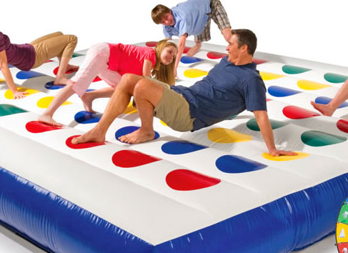 8 Extraordinary Facts About Giant Outdoor Twister 