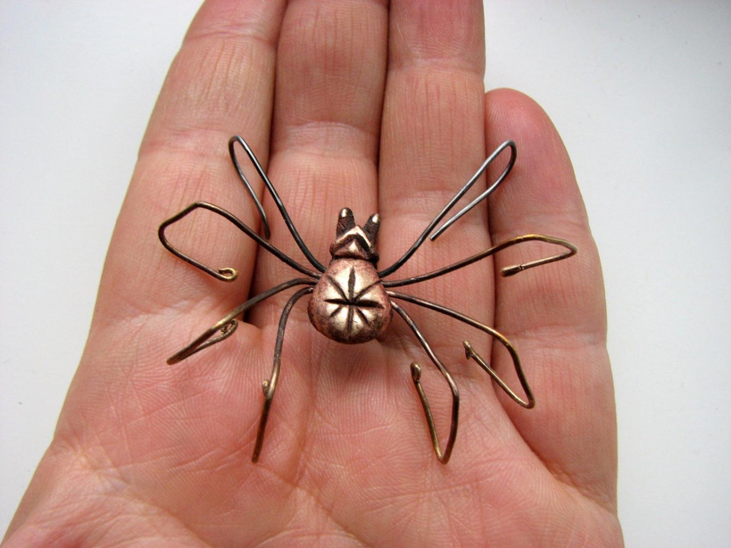 These Giant Spider Earrings Make For a Perfect Addition To Your