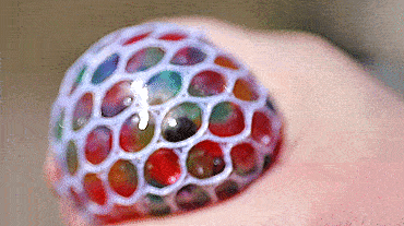 Balle explosive colorée balle anti-stress avec lumières LED 