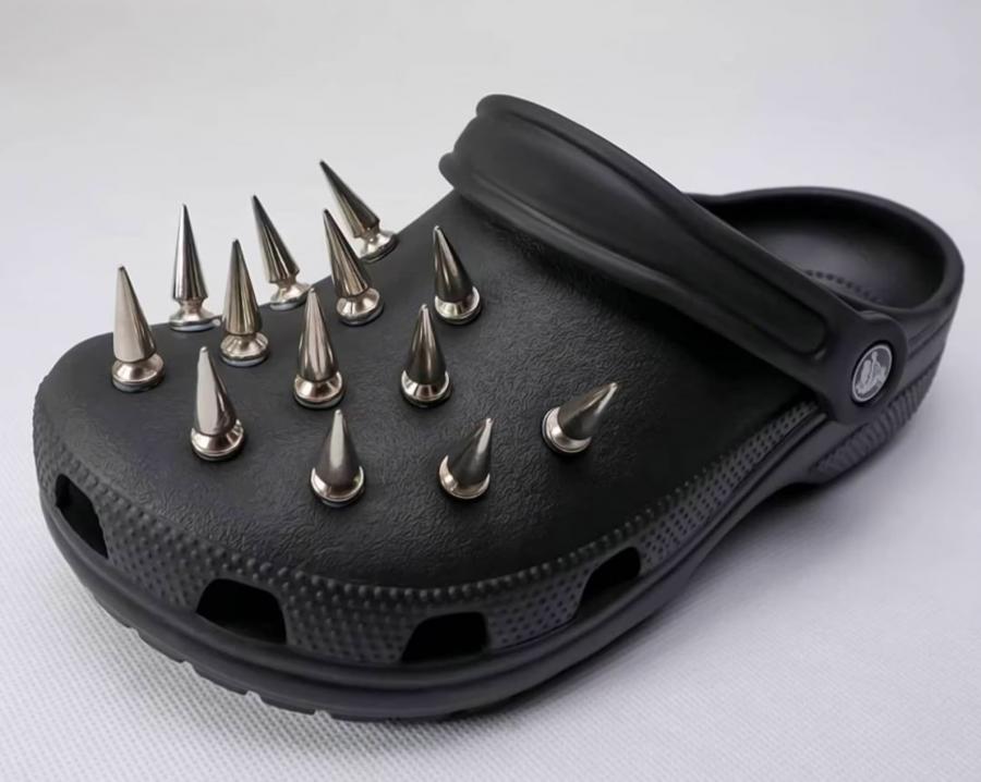 Black spiked shop crocs