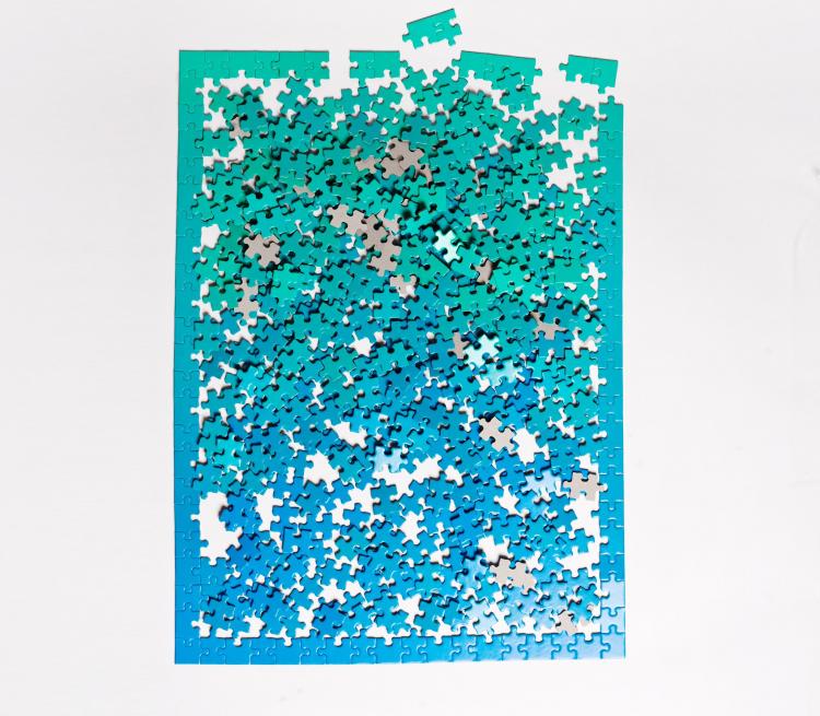 Gradient Jigsaw Puzzle