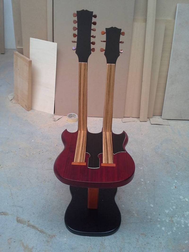 these-incredible-guitar-stools-are-made-from-real-guitars