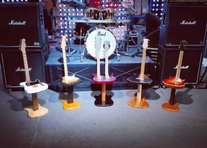 Stools Made from guitars - Guitar shaped stools and chairs