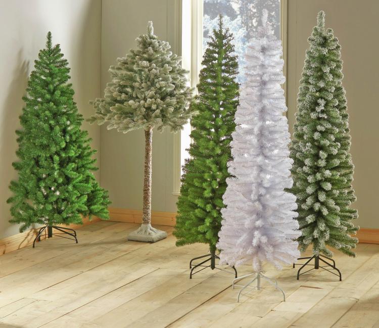 Half Christmas Tree Prevent Cats and Dogs From Destroying Christmas Tree - Top half Christmas tree